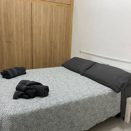 Homestay Turia Rooms Valencia - Urban Centric At Bruno Apartments Coliving