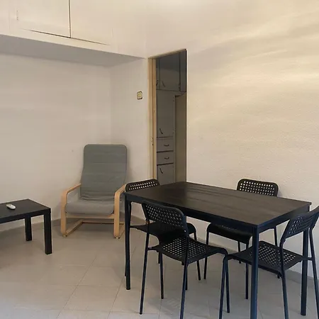 Homestay Turia Rooms Valencia - Urban Centric At Bruno Apartments Coliving *