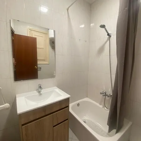 Turia Rooms Valencia - Urban Centric At Bruno Apartments Coliving Homestay *