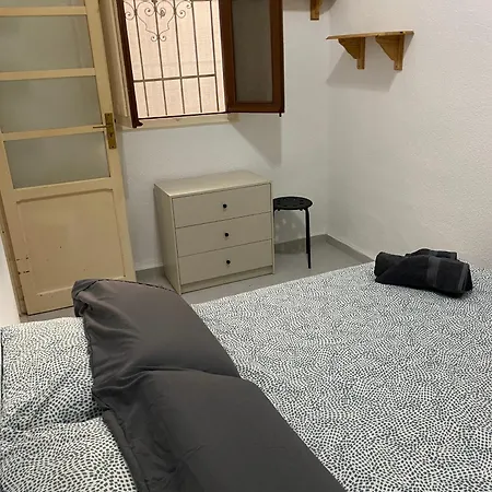 Turia Rooms Valencia - Urban Centric At Bruno Apartments Coliving Homestay *